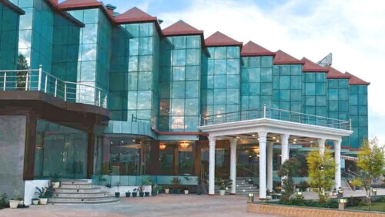 帕德米尼宫酒店 Rāni Pokhri 外观 照片